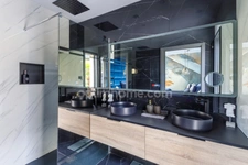A mi chemin entre Honfleur et Trouville sur mer - Masion contemporaine d'architecte- 228 m2 - 2 suites dont 1 en rdc - 2 chambres Terrain 1085 m2 - Jacuzzi - Double Garage et parkings