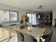 Hauteurs de Houlgate - Maison contemporaine - 197 m2 - 5 chambres dont 1 suite en RDC - Garage - Parkings - Terrain 658 m2