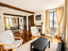 Honfleur centre ville - Appartement de type T2 - 52.30 m2 - 1 chambre - 1er étage sans ascenseur - Parking à proximité