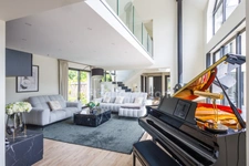A mi chemin entre Honfleur et Trouville sur mer - Masion contemporaine d'architecte- 228 m2 - 2 suites dont 1 en rdc - 2 chambres Terrain 1085 m2 - Jacuzzi - Double Garage et parkings
