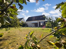 Triangle Honfleur Beuzeville Pont Audemer - Maison - 121 m2 - 3 chambres dont 1 rdc - Terrain 995 m2 - Abri de jardin