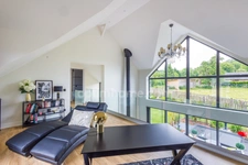 A mi chemin entre Honfleur et Trouville sur mer - Masion contemporaine d'architecte- 228 m2 - 2 suites dont 1 en rdc - 2 chambres Terrain 1085 m2 - Jacuzzi - Double Garage et parkings