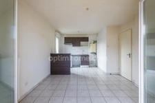 Proximité immédiate de Honfleur - Appartement T2 avec terrasse et parking privé - 39.60 m2 - 1 chambre - 1er et dernier étage avec ascenseur