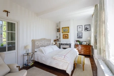 Proche de BOURG ACHARD - Propriété de charme - 211 m2 - 5 chambres - Terrain 8200 m2 - 2 Dépendances - Parking - Garage