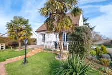 Proche de CAGNY et MONDEVILLE - Maison sur sous sol - 105 m2 - 3 chambres - Terrain 770 m2