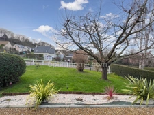 Proximité immédiate de Honfleur - Maison de 115 m2 - 3 chambres - Terrasses - Garage - Carport - Terrain 757 m2 - 