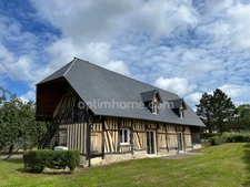Dozulé - Maison de caractère - 145 m2 - 3 chambres - Terrain 3000 m2 environ - Garage - Parking