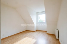 MEZIDON CANON - Maison en duplex mitoyenne d'un côté - 52.40 m2 - 1 chambre - Terrasse - Jardinet - 2 places de parking