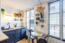Studio de charme au cœur de Honfleur – Place Sainte-Catherine - 16 M2- 2EME ETAGE SANS ASCENSEUR