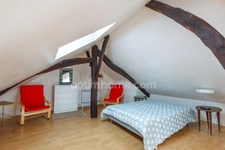 Honfleur centre ville - Appartement de type T3 en duplex - 77.20 m2 au sol, 56.60 m2 carrez - 2 chambres 