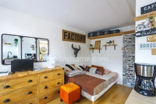 Studio de charme au cœur de Honfleur – Place Sainte-Catherine - 16 M2- 2EME ETAGE SANS ASCENSEUR