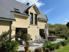 Hauteurs de Honfleur - Maison contemporaine - 222 m2 au sol - 1 suite en RDC -  3 chambres - Garage - Terrain 2670 m2