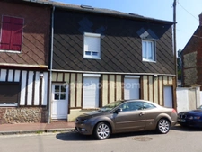 Spécial investisseurs - Beuzeville centre ville - Immeuble de 64 m2 - 2 appartements T3 - 4 chambres - 
