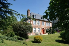Proche de BOURG ACHARD - Propriété de charme - 211 m2 - 5 chambres - Terrain 8200 m2 - 2 Dépendances - Parking - Garage