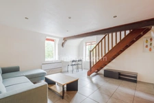 Honfleur centre ville - Appartement de type T3 en duplex - 77.20 m2 au sol, 56.60 m2 carrez - 2 chambres 