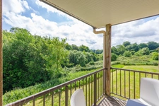 Proximité immédiate de Honfleur - Appartement T2 - 31.50 m2 - 1 chambre - Terrasse - 1er et dernier étage sans ascenseur - Parking - Piscine
