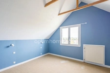 Périphérie de Caen– Appartement T3 en duplex de 73.44 m2 carrez - Dernier Étage avec ascenseur - 2 chambres - 2 Balcons - Garage - Parking - Cave