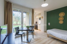 Charmant T1 BIS de 21,60 m² aux portes de Honfleur - Parking - Piscine -