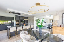 A mi chemin entre Honfleur et Trouville sur mer - Masion contemporaine d'architecte- 228 m2 - 2 suites dont 1 en rdc - 2 chambres Terrain 1085 m2 - Jacuzzi - Double Garage et parkings