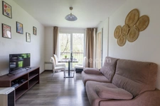 Proche de HONFLEUR - Appartement T2 avec terrasse à Honfleur – Résidence de Tourisme avec Piscine et Aires de Jeux - Parking