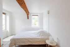Honfleur centre ville - Appartement de type T3 en duplex - 77.20 m2 au sol, 56.60 m2 carrez - 2 chambres 