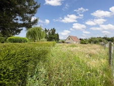 À VENDRE – Terrain viabilisé à bâtir avec projet possible de maison – À 10 km de Honfleur - 505 m2