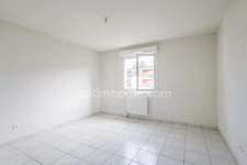 Proximité immédiate de Honfleur - Appartement T2 avec terrasse et parking privé - 39.60 m2 - 1 chambre - 1er et dernier étage avec ascenseur