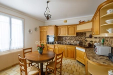 Proximité de Honfleur - Maison familiale avec vue mer – 143 m² – 4 chambres dont une en RDC - Garage 80 m² – Terrain 1 234 m² –