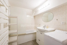 Honfleur centre ville - Appartement de type T3 en duplex - 77.20 m2 au sol, 56.60 m2 carrez - 2 chambres 