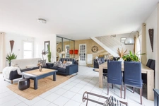 Proximité immédiate de Caen - Maison - 115 m2 - 2 chambres - 1 bureau - Terrain 525 m2 - Parking