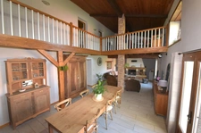 CORPS DE FERME T5 DE 1830 SUPERBEMENT RÉNOVÉ SUR TERRAIN ARBORÉ 6000 M²
