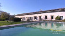 PROPRIÉTÉ DE PRESTIGE AUX PORTES DE TOULOUSE ENTIÈREMENT RÉNOVÉE AVEC PISCINE ET DÉPENDANCES D'EXCEPTION