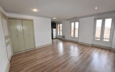 TRES BEL APPARTEMENT T3 EN CENTRE VILLE DE LAVAUR