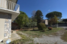BELLE MAISON DE CHARME AU MILIEU DE LA VERDURE AVEC APPARTEMENT ADJACENT COMPLEMENTAIRE