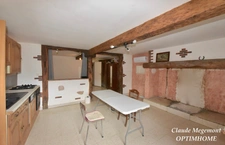CORPS DE FERME DÉBUT XXème EN PIERRE SUR TERRAIN 6000 M2