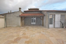 MAISON DE VILLAGE T4 AVEC JARDIN ENTIEREMENT RENOVEE