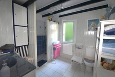 TRÈS BELLE MAISON PLAIN PIED RÉNOVÉE SUR TERRAIN 3400M² EN BORDURE DE GOLF