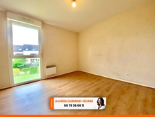 Lumineux  Appartement à vendre 5 pièces - Grande terrasse - Cave - Garage fermé - Environnement arboré très agréable