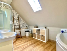 Maison cosy et familiale avec chambre en RDC et jardin intimiste