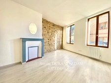 Exclusivité – Honfleur – Appartement rénové dans superbe copropriété historique - Balcon - Plein coeur Historique