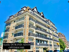 Bel Appartement T1meublé, lumineux avec vue dégagée sur la Touques  - Cave - Ascenseur - Dernier étage -