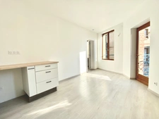 Exclusivité – Honfleur – Appartement rénové dans superbe copropriété historique - Balcon - Plein coeur Historique
