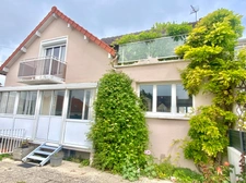 Maison à vendre OUISTREHAM avec vues mer des chambres - Tout proche de la plage - Emplacement ultra recherché !