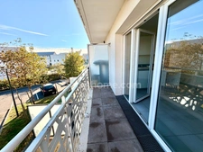 Bel Appartement libre à vendre  - 2 pièces COLOMBELLES (14) - Lumineux - Cave - Emplacement de parking privatif -