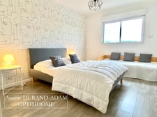  Superbe Villa contemporaine - 3 chambres - Jardin paysagé - 2 Terrasses - Piscine - 