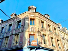 Exclusivité – Honfleur – Appartement rénové dans superbe copropriété historique - Balcon - Plein coeur Historique