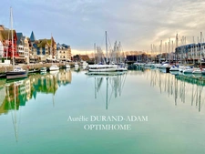 Bien atypique à fort potentiel - Plein centre ville de Deauville -Idéal investisseur ou projet mixte habitation/ professionnel