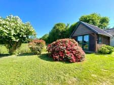 Maison de charme avec vue exceptionnelle sur les bocages normands - 3 Chambres - Petite Dépendance et Garage.