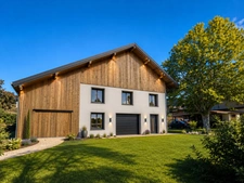 Viuz-en-Sallaz : Ancienne ferme rénovée alliant cachet et performance énergétique – proche Genève