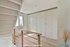 BAS COTEAUX TRES BELLE MAISON RECENTE 7 PIECES 130M2 5 CHAMBRES 1 BUREAU GARAGE + 3 PARKINGS SUR PARCELLE TOTALE DE 400M2